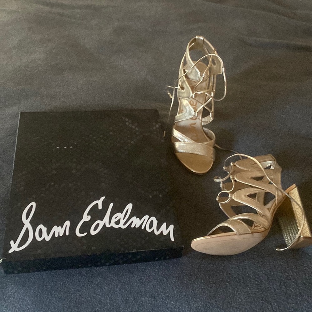 Sam Edelman gold pumps